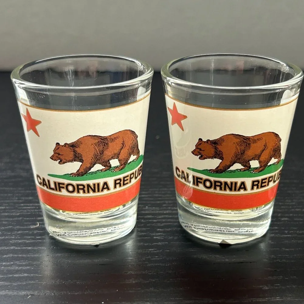 Lot of 4 California Cali Republic Shot Glass Bear Flag Souvenir Decor‎ Gift